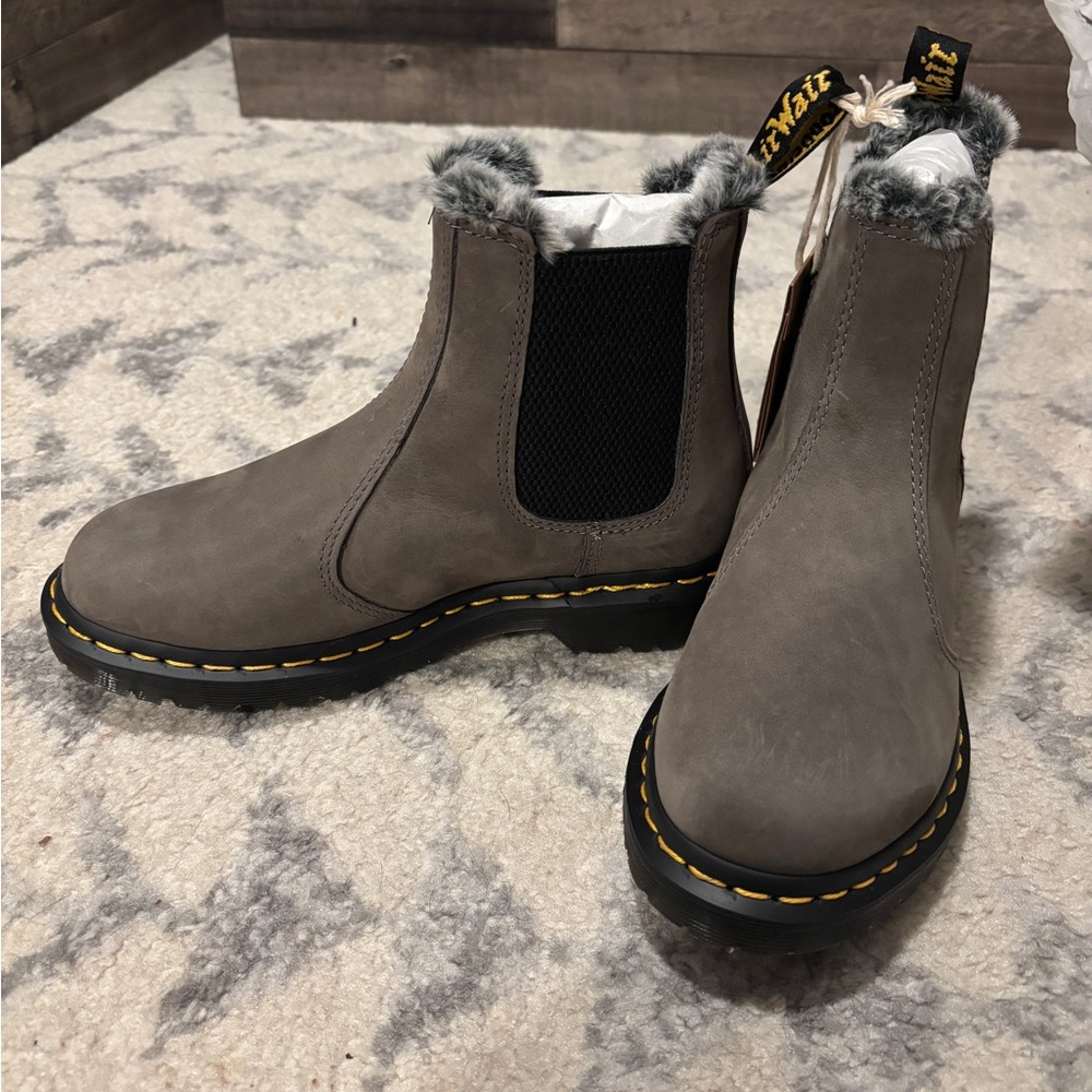 Doc Martens | Fur Lined Chelsea Boots | 2976